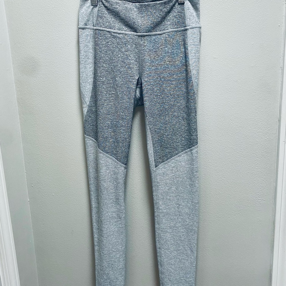Outdoor Voices Gray and White Leggings, Small